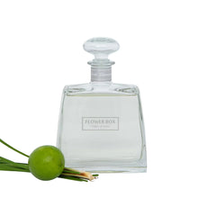Load image into Gallery viewer, Luxury Hallmark Diffuser | Fresh Lemongrass