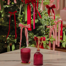 Load image into Gallery viewer, Champagne & Red Raspberries Soy Candle | 370g