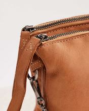 Load image into Gallery viewer, Good JUJU Crossbody Bag| Tan