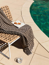 Load image into Gallery viewer, Wave Noir Towels