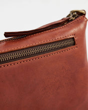 Load image into Gallery viewer, Monterey Crossbody | Cognac || Juju + Co