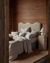 Load image into Gallery viewer, Giovanni Cushion | Oatmeal