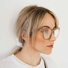 Load image into Gallery viewer, Soek Readers | LILA GRACE CHAMPAGNE