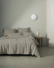 Load image into Gallery viewer, Ravello Linen Pillowcase Set | Pebble