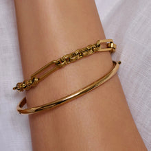 Load image into Gallery viewer, Duke Gold Bracelet