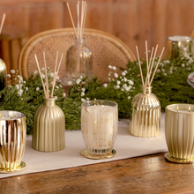 Load image into Gallery viewer, Plum & Fir Woods Fragrance Diffuser