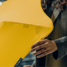 Load image into Gallery viewer, Blunt Metro | Citrus Yellow