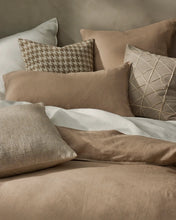 Load image into Gallery viewer, Giovanni Cushion | Oatmeal