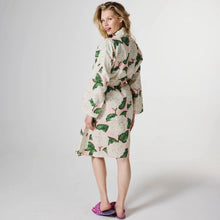 Load image into Gallery viewer, Hydrangea Pink Linen Robe | Large