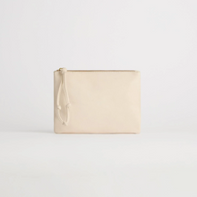 Load image into Gallery viewer, Clutch | Ivory    || Juju + Co