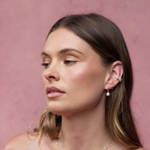 Load image into Gallery viewer, Luna Pearl Ear Cuff