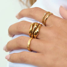 Load image into Gallery viewer, Isabel Gold Ring