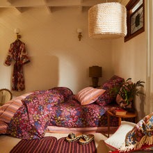 Load image into Gallery viewer, Aisha - Plumberry - Cotton Fitted Sheet | SAGE & CLARE