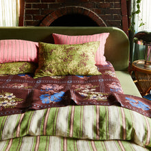 Load image into Gallery viewer, Avan Linen Pillowcase Set | SAGE & CLARE