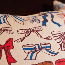 Load image into Gallery viewer, Lottie Linen Pillowcase Set