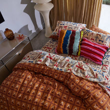 Load image into Gallery viewer, Claire Linen Quilt Cover