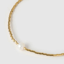 Load image into Gallery viewer, River Gold & Pearl Bracelet