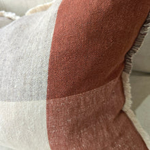 Load image into Gallery viewer, LUMERE Plaid Square Cushion