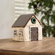 Load image into Gallery viewer, Nordgard Stable with Wreath