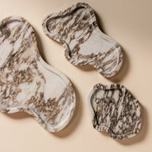 Load image into Gallery viewer, Swoon Marble Tray