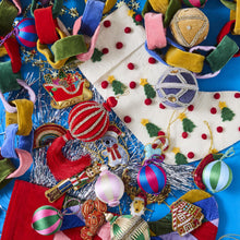 Load image into Gallery viewer, Toy Soldier Decoration