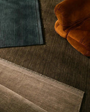 Load image into Gallery viewer, Silvio Wool Rug | Dusk