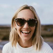 Load image into Gallery viewer, Soek Sunglasses | LILA GRACE -IVORY TORTOISE