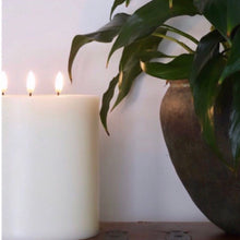 Load image into Gallery viewer, Flameless Candle | Nordic White | Triple Wick
