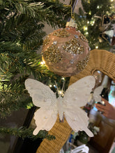 Load image into Gallery viewer, Classic White Pearl Butterfly Tree Decor | Set 3
