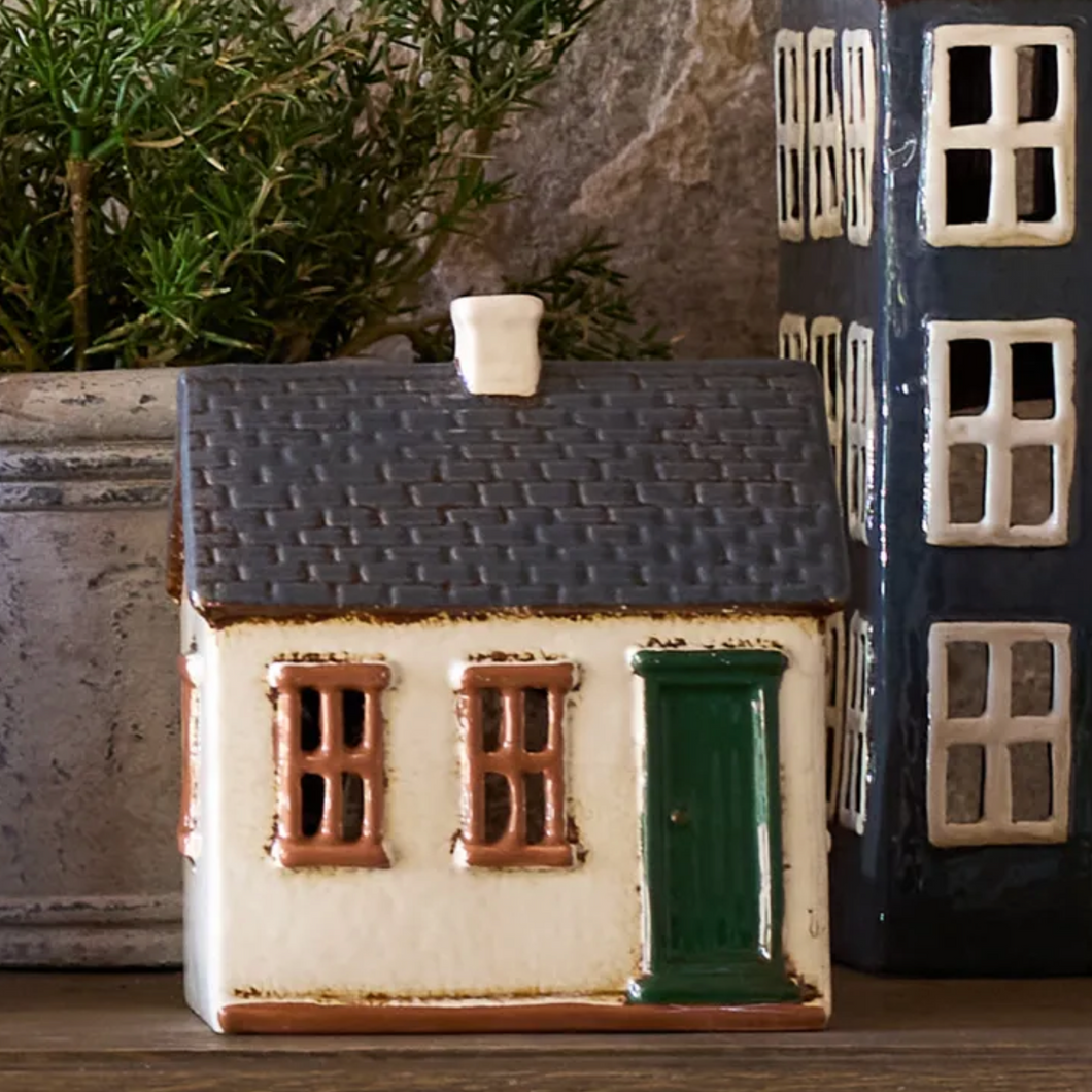 Cotswolds Country Tea Light Homestead