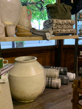 Load image into Gallery viewer, White Stone Pot
