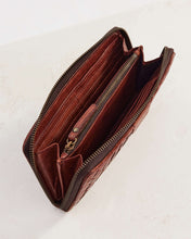 Load image into Gallery viewer, Large Basque Wallet | Amber
