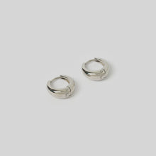 Load image into Gallery viewer, Max Silver Earrings | Midi
