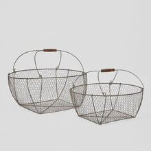 Load image into Gallery viewer, Fr Laundry basket | Small
