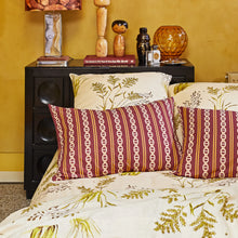 Load image into Gallery viewer, Acadia Cotton Standard Pillowcase Set | Mahogany
