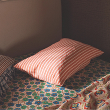 Load image into Gallery viewer, Southside Stripe Pillowcase Set | Standard
