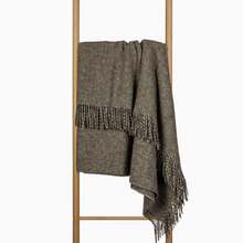 Load image into Gallery viewer, Cambridge Natural NZ Wool Throw Rug  | CODU
