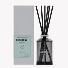Load image into Gallery viewer, Smith &amp; Co Diffuser - Lime and Coconut | THE AROMATHERAPY CO
