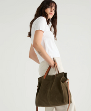 Load image into Gallery viewer, Juju &amp; Co Avery Bag  - Olive
