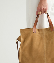 Load image into Gallery viewer, Juju &amp; Co Avery Bag - Camel
