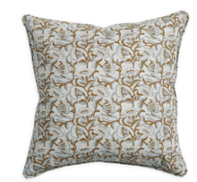 Load image into Gallery viewer, Marbella Sahara Linen Cushion | Walter G
