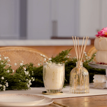 Load image into Gallery viewer, Passion Berry Pavlova Soy Candle
