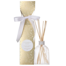 Load image into Gallery viewer, Passion Berry Pavlova Mini Diffuser Bon-Bon
