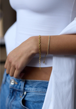 Load image into Gallery viewer, Pip Bracelet | Zafino
