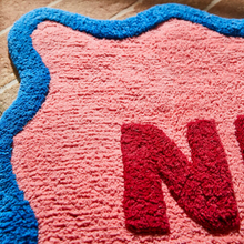 Load image into Gallery viewer, Amalie Nudie Bath Mat | Hibiscus
