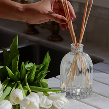 Load image into Gallery viewer, Peppermint Grove - Diffuser | Camellia &amp; Lotus Blossom
