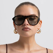 Load image into Gallery viewer, The Riley | Amber Tort Light Green
