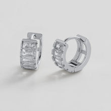 Load image into Gallery viewer, Kira Huggie | Clear + Silver
