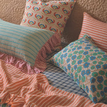 Load image into Gallery viewer, Addis Check Fitted Sheet | King
