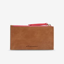 Load image into Gallery viewer, Compact Wallet | Vintage Tan
